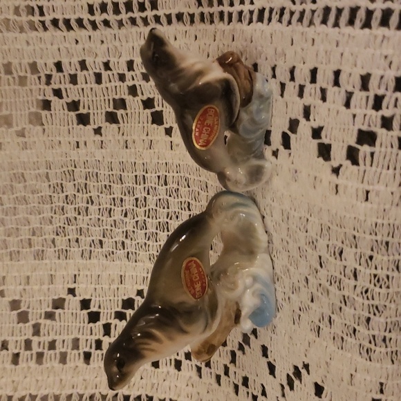 Miniature Seals | Pair of Bone China Figurines | Made in Japan - Picture 2 of 6